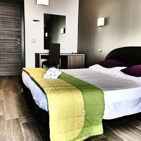Hotel Desiree San Benedetto del Tronto Exterior photo