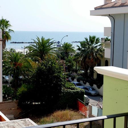 Hotel Desiree San Benedetto del Tronto Exterior photo