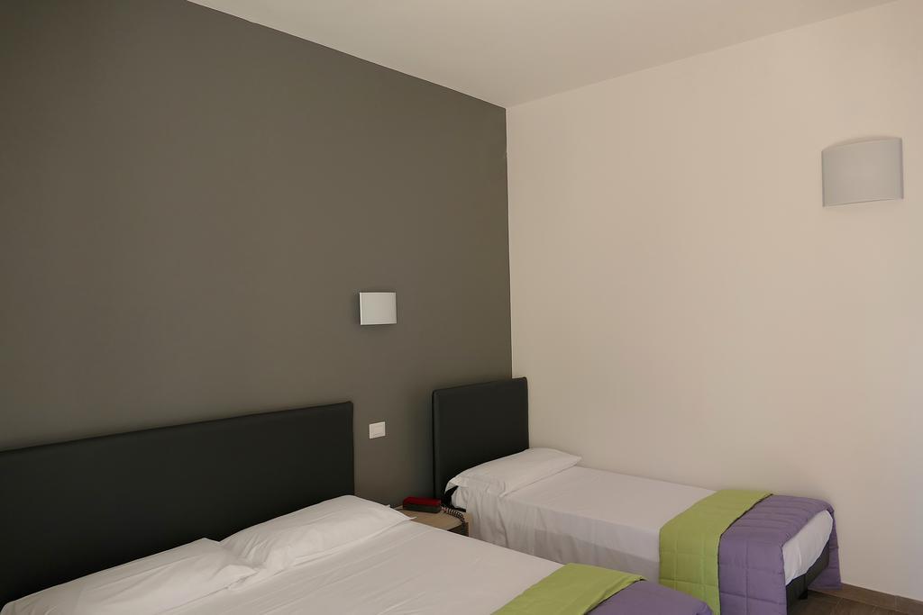 Hotel Desiree San Benedetto del Tronto Exterior photo