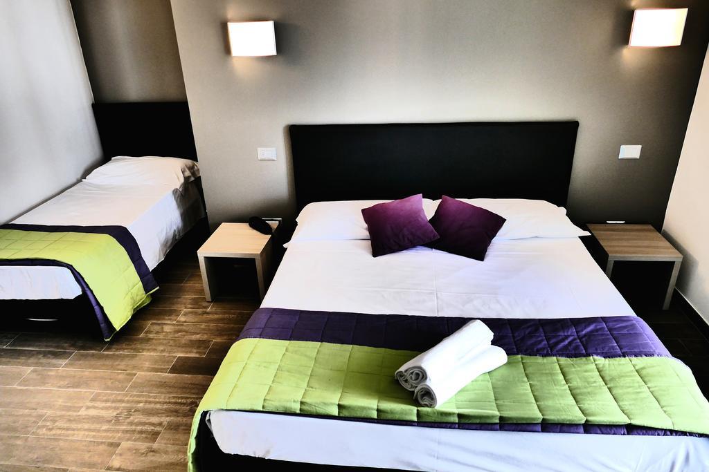 Hotel Desiree San Benedetto del Tronto Exterior photo