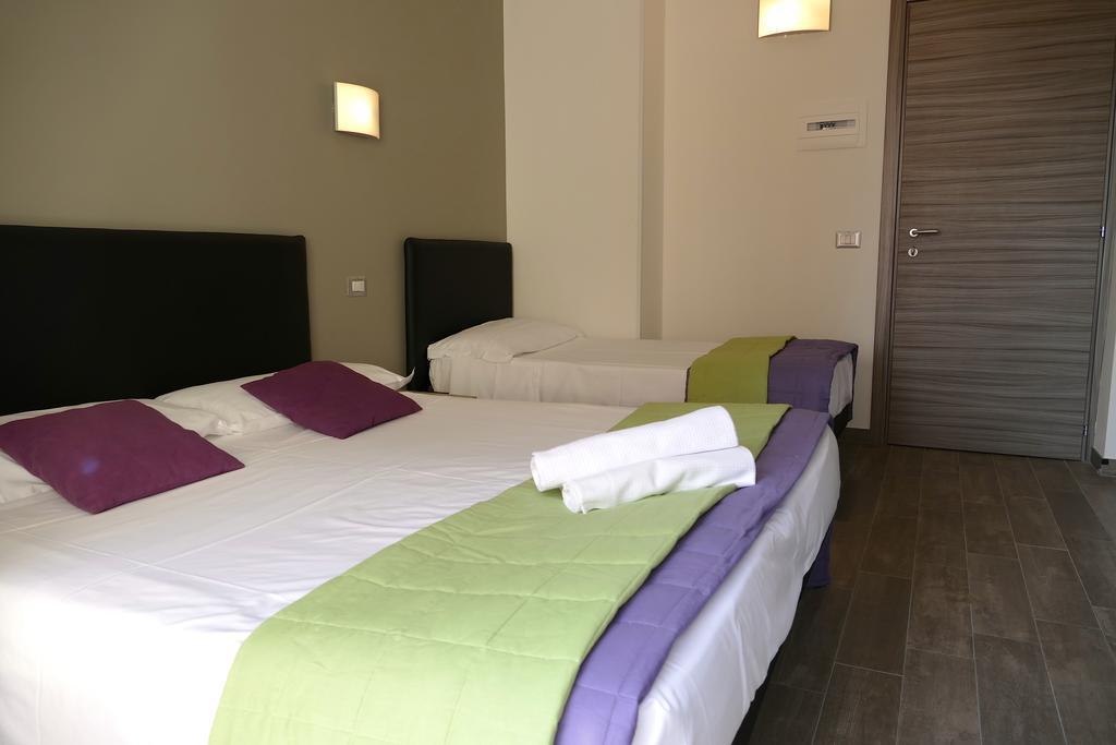 Hotel Desiree San Benedetto del Tronto Exterior photo