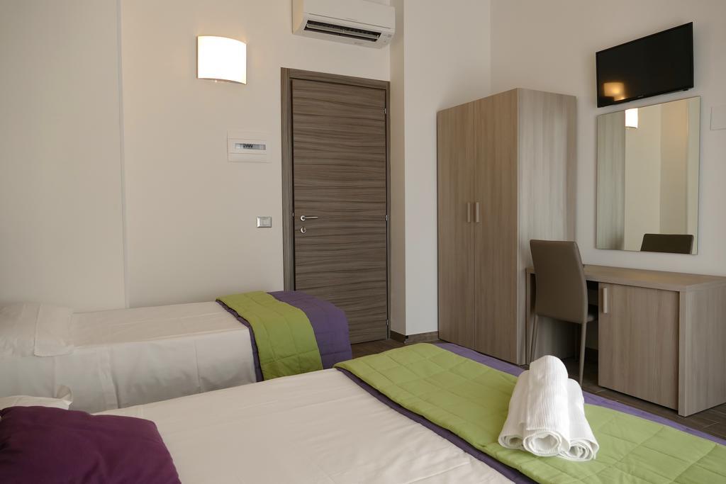 Hotel Desiree San Benedetto del Tronto Exterior photo
