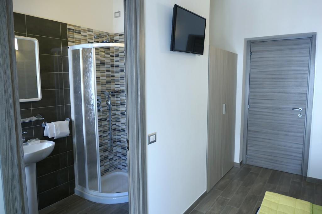 Hotel Desiree San Benedetto del Tronto Exterior photo