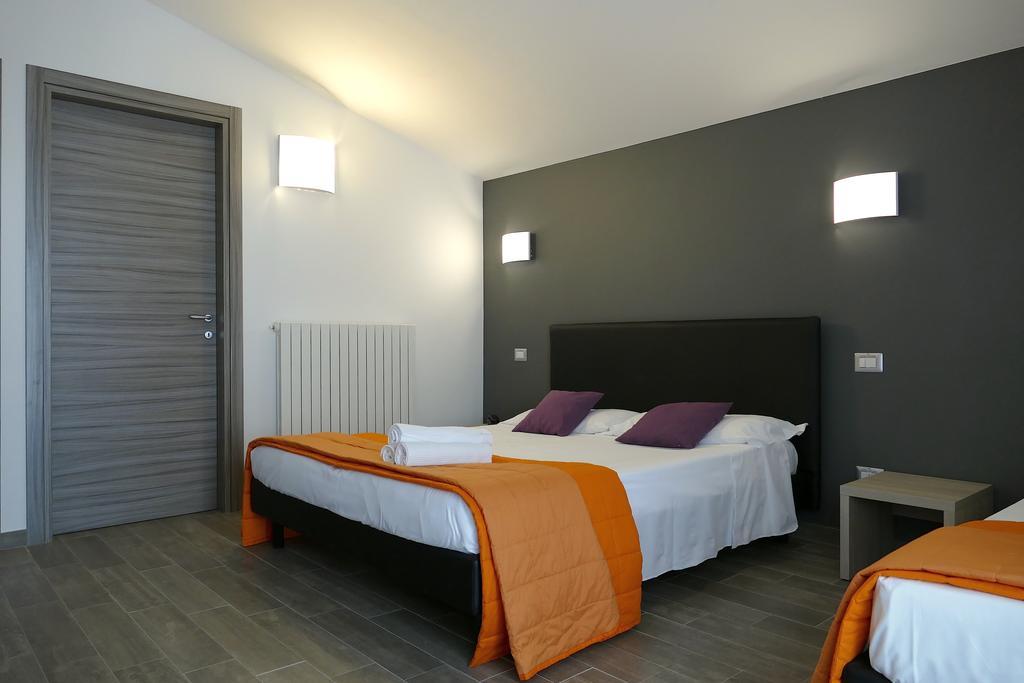 Hotel Desiree San Benedetto del Tronto Exterior photo
