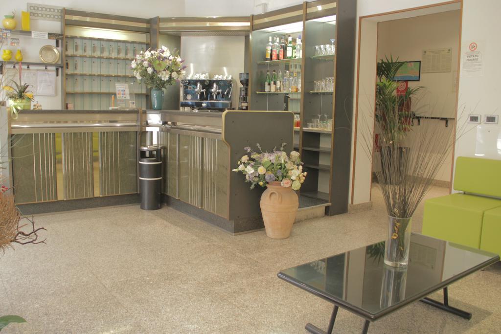 Hotel Desiree San Benedetto del Tronto Exterior photo
